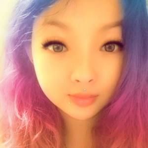 Meet your Posher, Tina